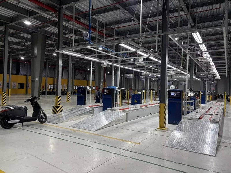 Ciamar a tha siostam sgrùdaidh carbaid àbhaisteach Anche ag adhartachadh a eadar-nàiseantachd ann am Bhietnam?